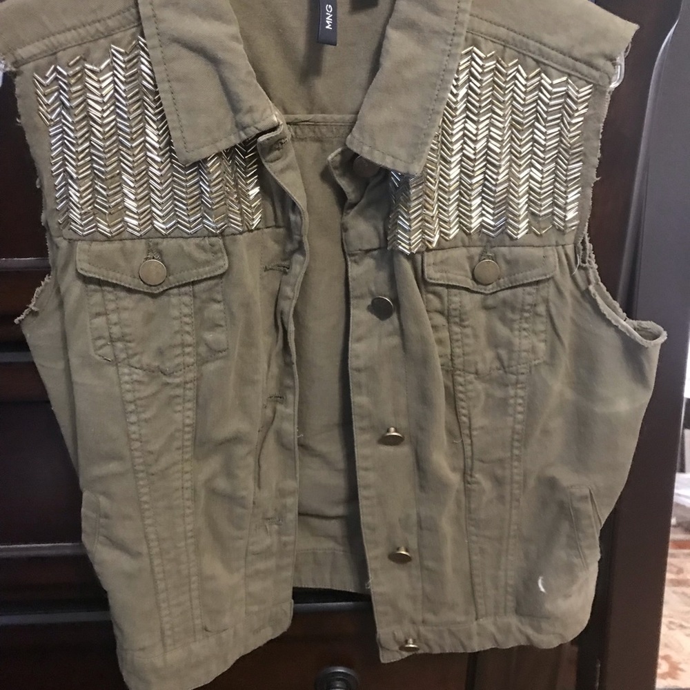Green vest